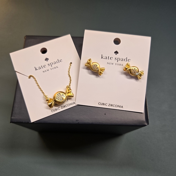 KATE SPADE NWT Set "Treat Yourself" Necklace Earrings Gold - Picture 3 of 4